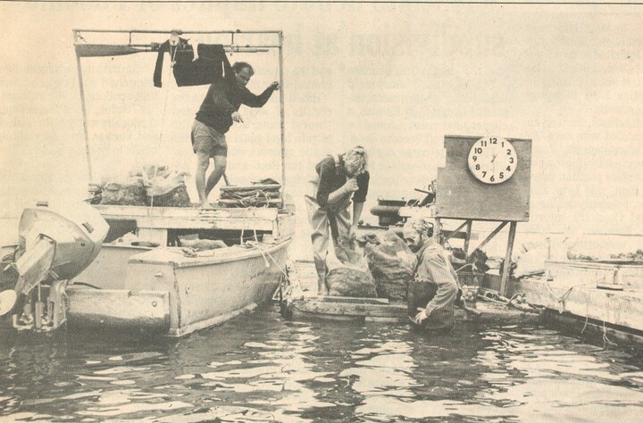 Martin Chris Rob harvesting oysters